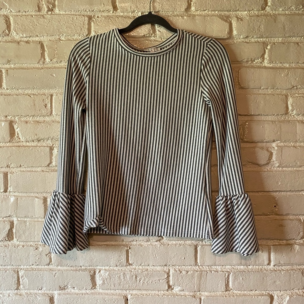 Striped bell long sleeve top